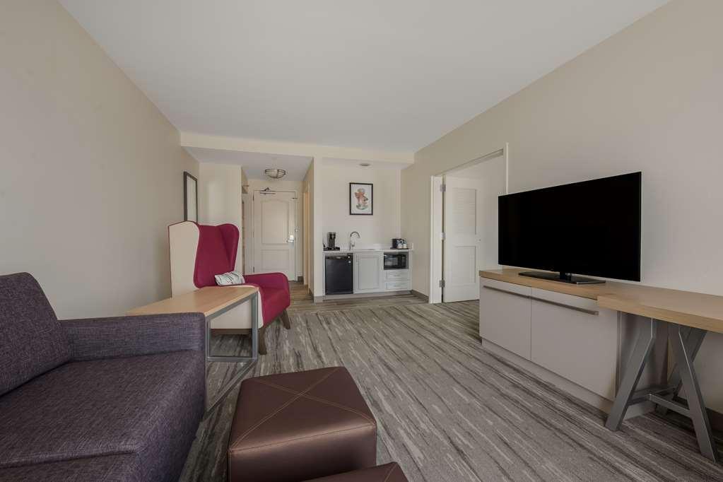 Hilton Garden Inn Рокфорд Номер фото