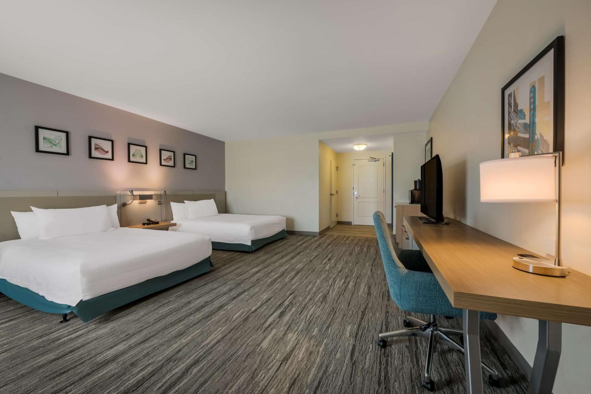 Hilton Garden Inn Рокфорд Экстерьер фото