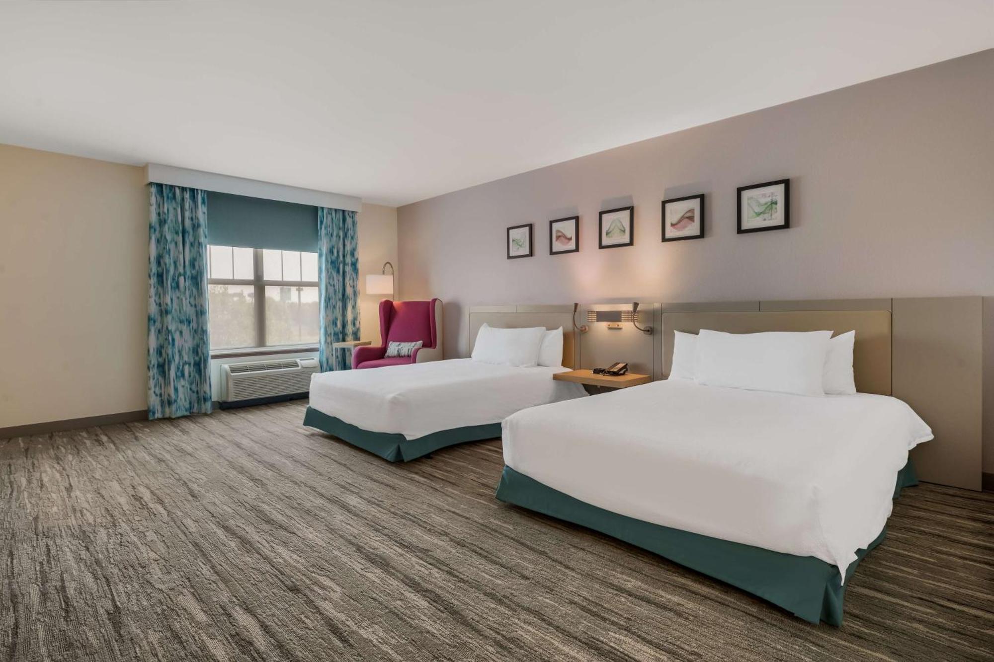 Hilton Garden Inn Рокфорд Экстерьер фото