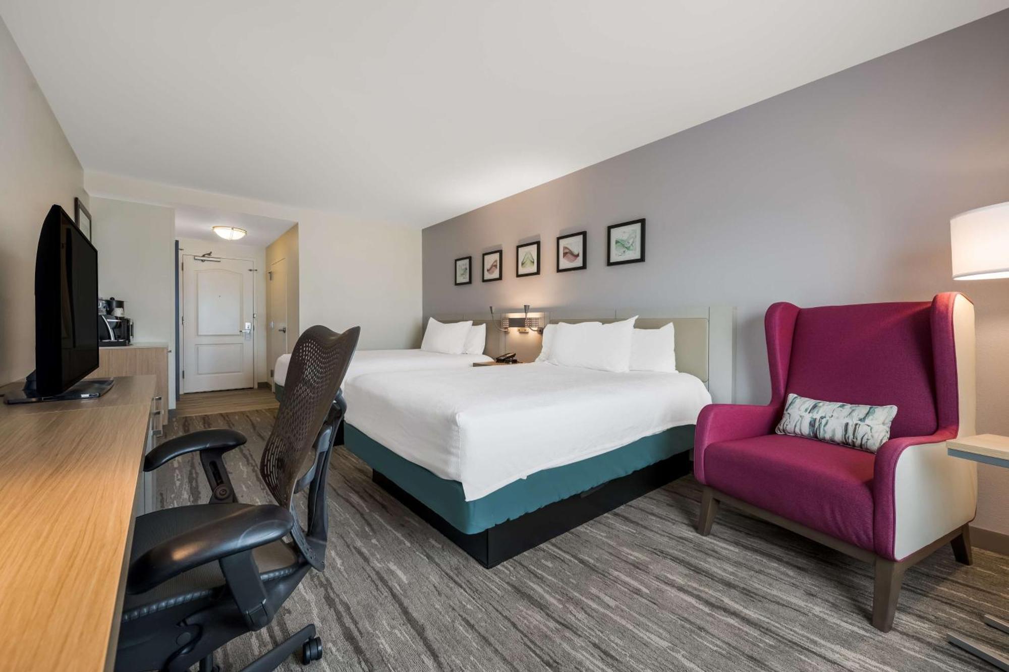 Hilton Garden Inn Рокфорд Экстерьер фото
